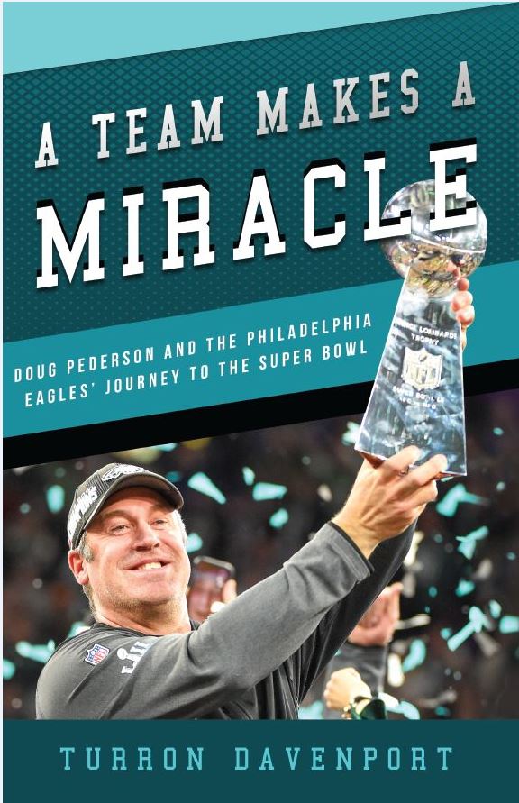 A Team Makes a Miracle by Turron Davenport — cover